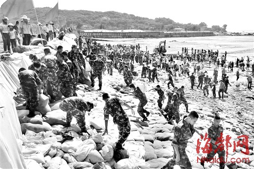 莆田秀屿海堤塌陷