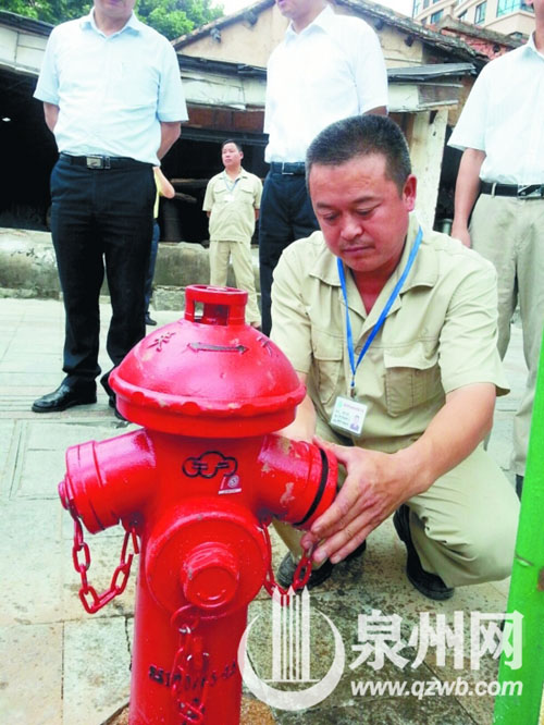 泉州黄龙大桥下桥匝道设红绿灯 江南街道中心幼儿园 