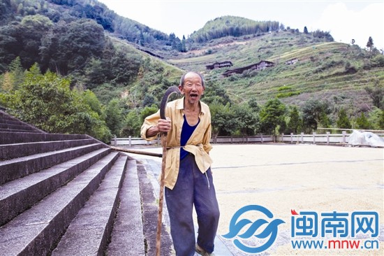 79岁的陈存杞要上山了