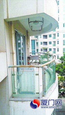命案就发生在这个阳台所在的套房内。