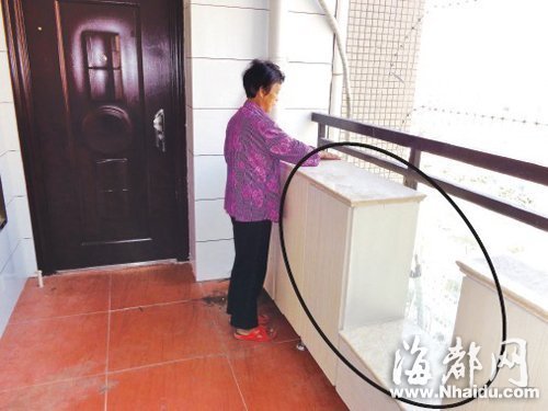 莆田2岁女童坠楼身亡 邻居拆除8楼玻璃未告知3