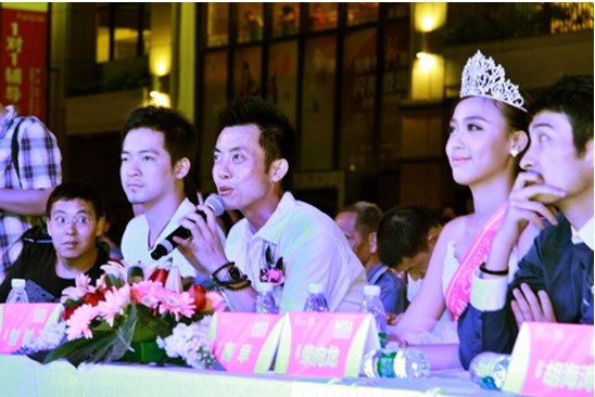 2013深圳小姐比赛1
