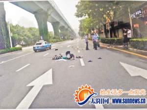 事发现场只留下扁担、鞋子和一些碎片
