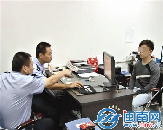 肇事司机施某在惠安交管大队做笔录