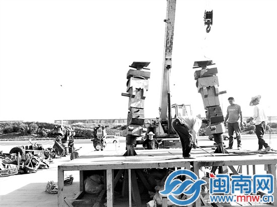 10米高的变形金刚因为零部件缺失，要拆卸送修