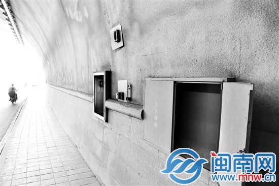金鸡山隧道，消防栓被盗空