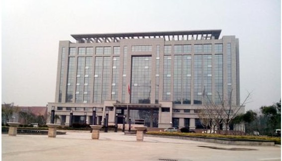 河南一贫困县豪华办公楼扎堆