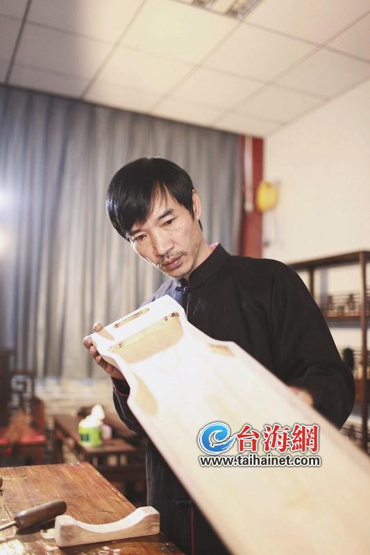 仿宋古琴参