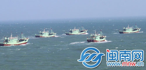 船队出航，驶向印尼公海