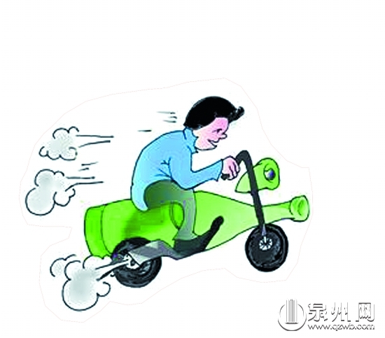 与报废车相撞，醉驾的陈某身亡
