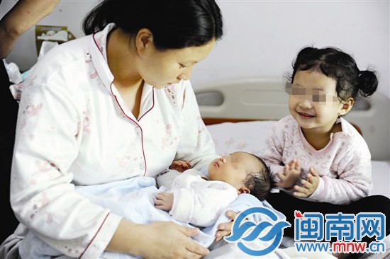 生了儿子一家人本是高兴的，可是儿子锁骨却出了问题