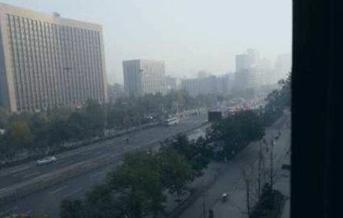 山西省委门口连环爆炸1