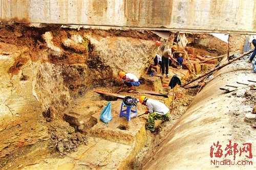 国家文物局专家关注福州屏山地铁站文物发掘3