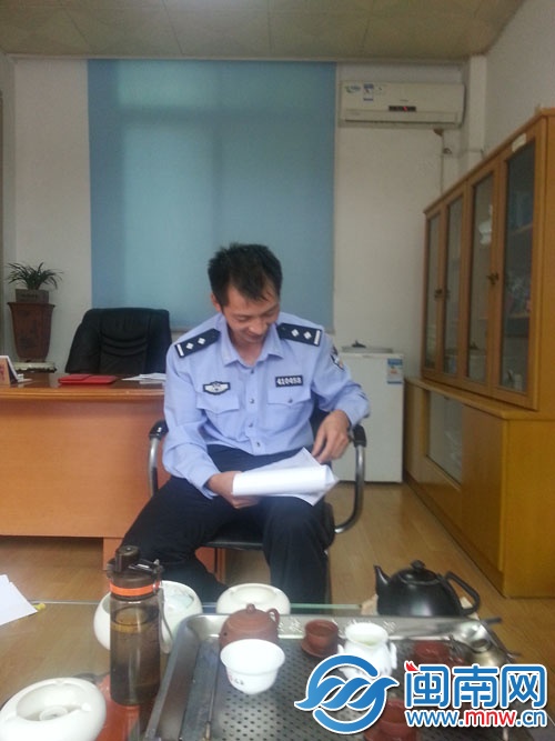 一夜未歇，尽遇到一些奇葩事，李警官累坏了