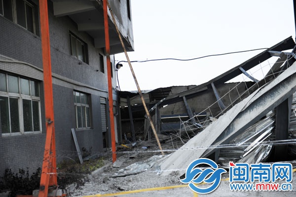 事发现场，老陈就是在这里被埋身亡的