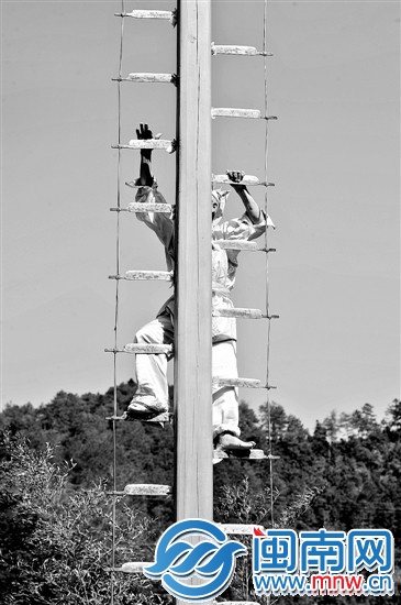 龙岩武平中湍村三年一次的民俗文化节1