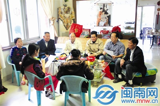 商讨去越南的事