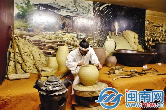 光州民俗博物馆，展示如何制作泡菜