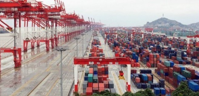 上海自贸区狠砸新加坡自由贸易港饭碗!