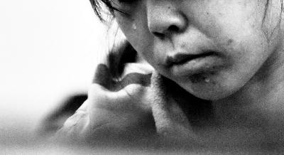 李晴流下了眼泪