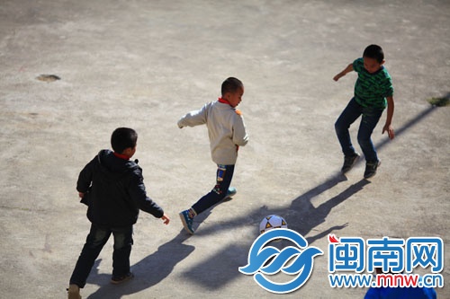 南安翔云中心小学