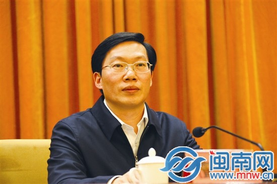 檀云坤