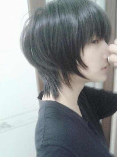 福建漳州美女高中生劝妹妹吃青菜