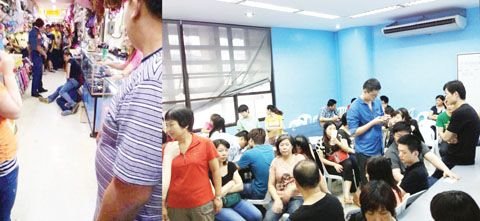 左图为互联网传播一张显示警察将被抓捕者按倒在地的 