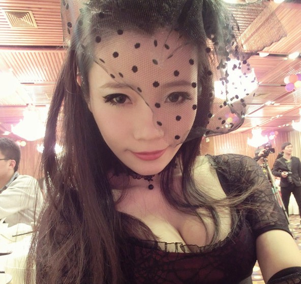 厦门长腿美女画漫画网络走红