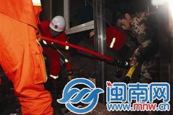 上杭山体滑坡 两人被埋
