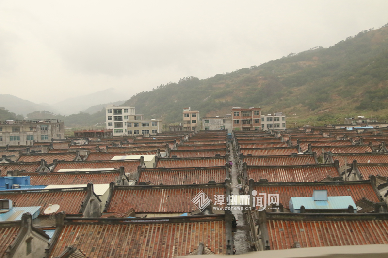 厦深铁路沿路风景之潮汕古民居 严洁摄