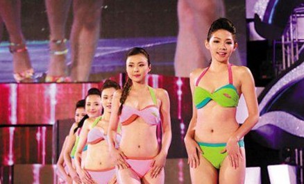 2013亚洲小姐总决赛激情上演1