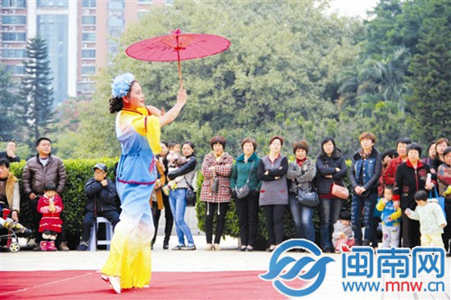 来巷口街道征节目