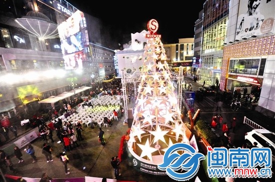 刚过去的平安夜，文创园区的活动让城市嗨了起来
