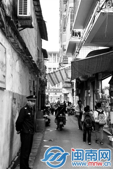 东铺头中心小学就藏在漳州市区瑞京路这条小巷子里
