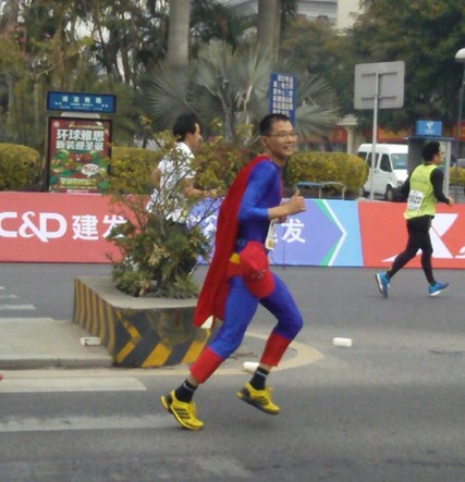 超人来了