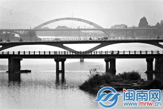 旧中山桥已封闭9年