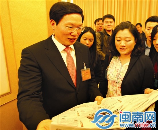 檀云坤阅读本报