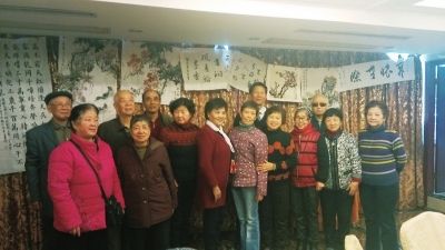 福州10多位老人10年来坚持一起庆生 最年长者84岁