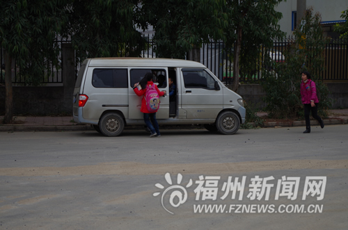 长乐面的司机涉嫌猥亵多名女童　最小才上二年级