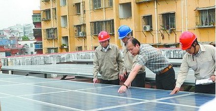 居民自家屋顶发电