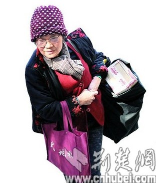 65岁患病太婆为耳还十万高利贷