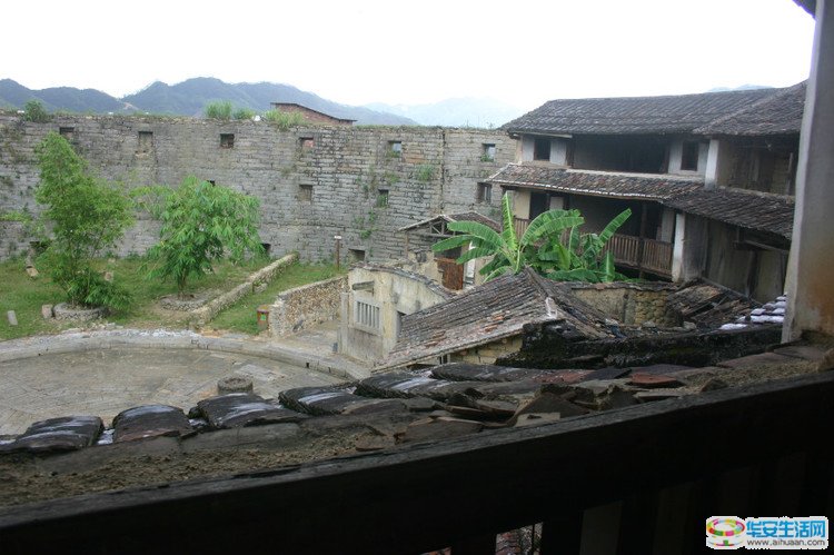 石楼内部住宅属普通常用民居
