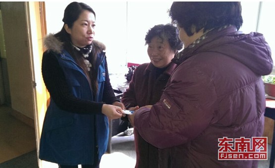 邵武市工商联向乳腺癌患者发放补助金