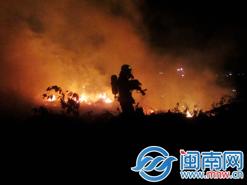 恰逢大风天气，大火蔓延迅速