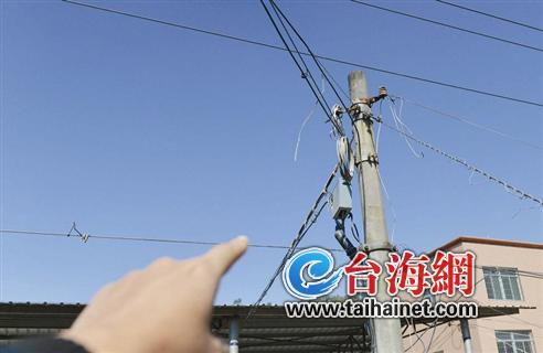 被盗割的电线杆