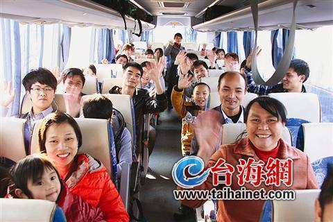 市总工会组织124辆大巴,送近5000名外来职工平安返