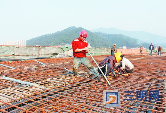 306省道改线配套一期工程建设现场