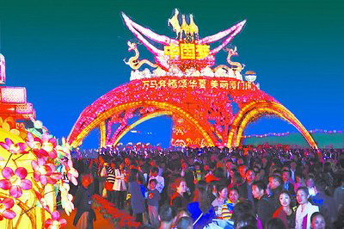 主灯组《华夏之穹》视觉效果震撼