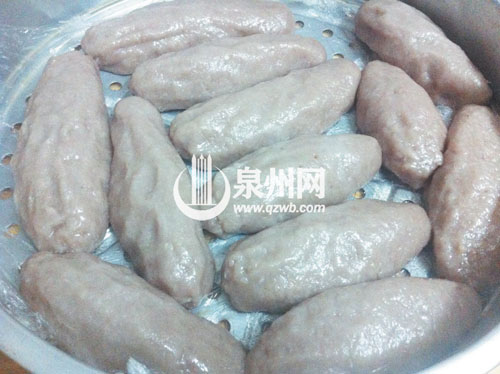 在泉州罗溪、马甲一带，过年有蒸“芋圆”的传统